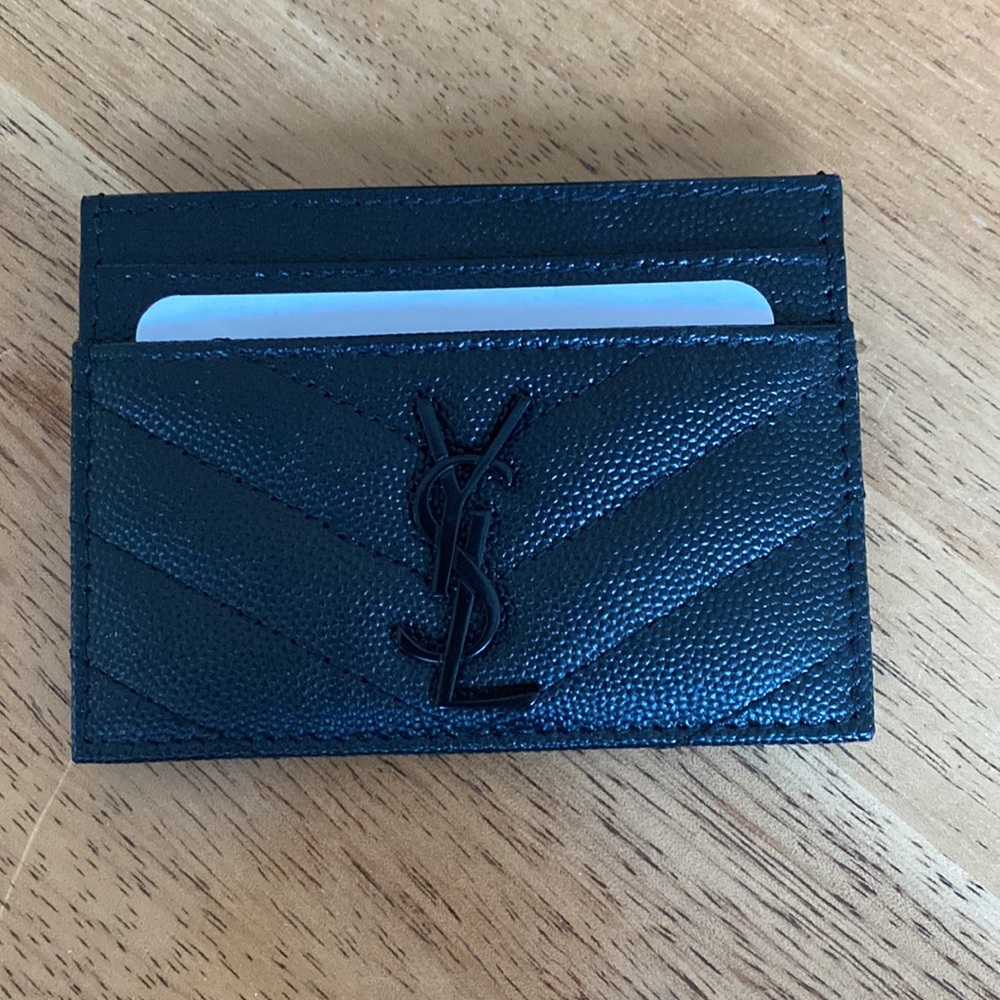 ❌❌SOLD❌❌ YSL Monogram Quilted Grain de Poudre Card Case